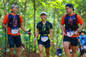 BIB: 5229, 5478, 5223
                            <button type="button" onclick="openModal(19015183)" class="btn btn-primary btn-sm float-right btn-popup" data-toggle="modal" data-target=".modal-high-quality">
                        <i class="fas fa-shopping-cart"></i> Add to Cart
                    </button>
                                            <button type="button" onclick="isThisMe(19015183, true)" class="btn btn-success btn-sm float-right btn-popup btn-isme hidden" data-toggle="tooltip" data-placement="bottom" title="นี่คือรูปของคุณใช่ไหม คลิกที่นี่เพื่อเอาเข้าอัลบั้ม">
                        <i class="fas fa-plus"></i> Add to album
                    </button>
                    <button type="button" onclick="isThisMe(19015183, false)" class="btn btn-warning btn-sm float-right btn-popup btn-isnotme hidden">
                        <i class="fas fa-ban"></i> Remove from album
                    </button>